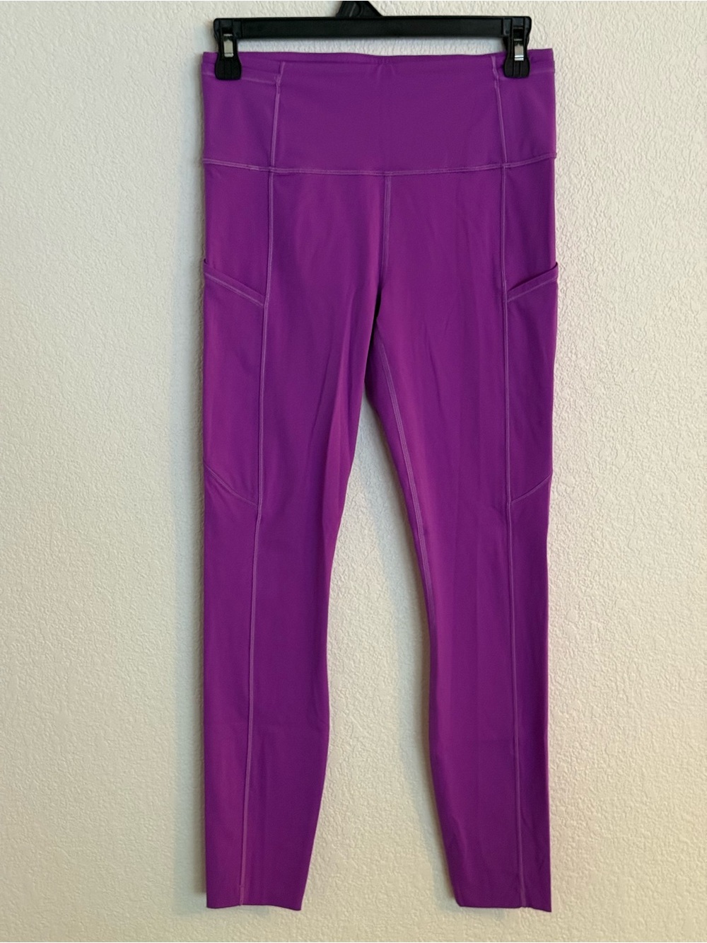 Lululemon Fast and Free High-Rise Tight 25"
Moonlit Magenta